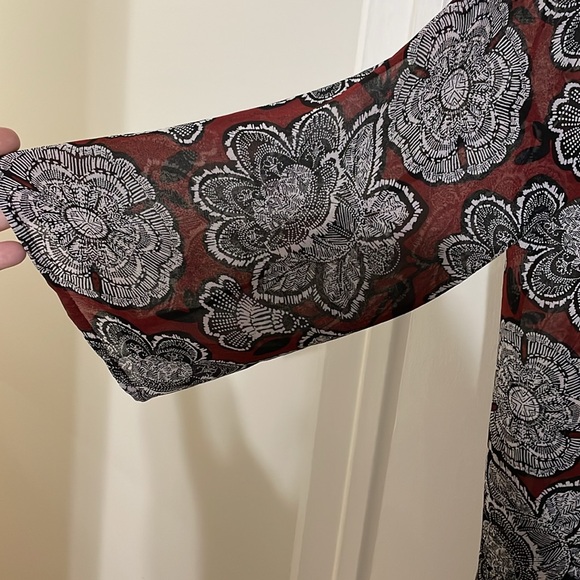 Forever 21 sheer beach cover up size Medium - Picture 8 of 9